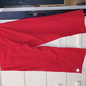 Lululemon cropped red yoga pants